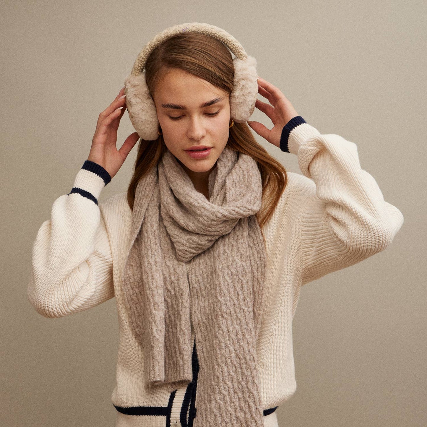Knit Adjustable Band & Faux Fur Earmuffs: Taupe