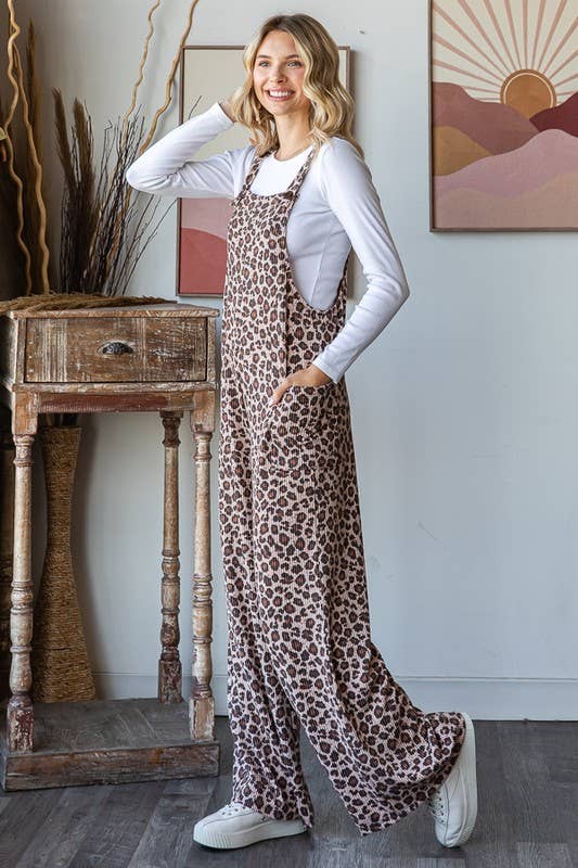 ANIMAL PRINT OVERALL JUMPSUIT