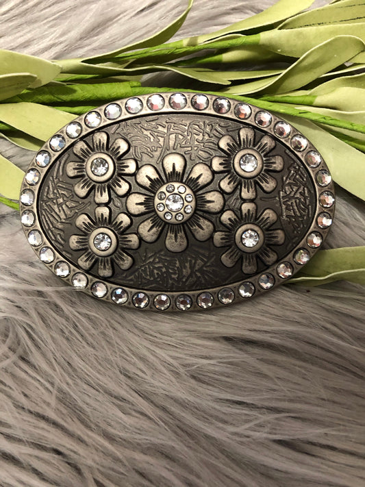 Oval Rhinestone Outlined