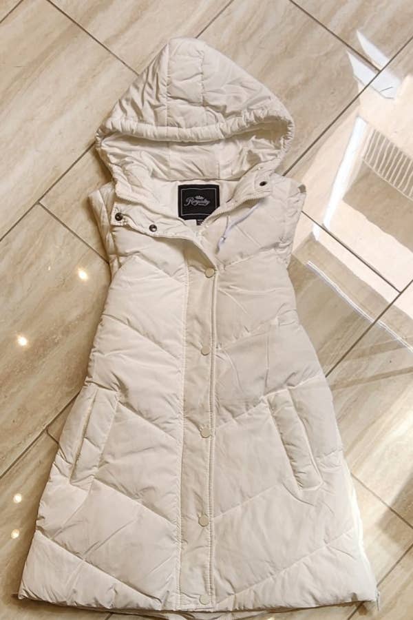 Hooded Puffer Vest: White