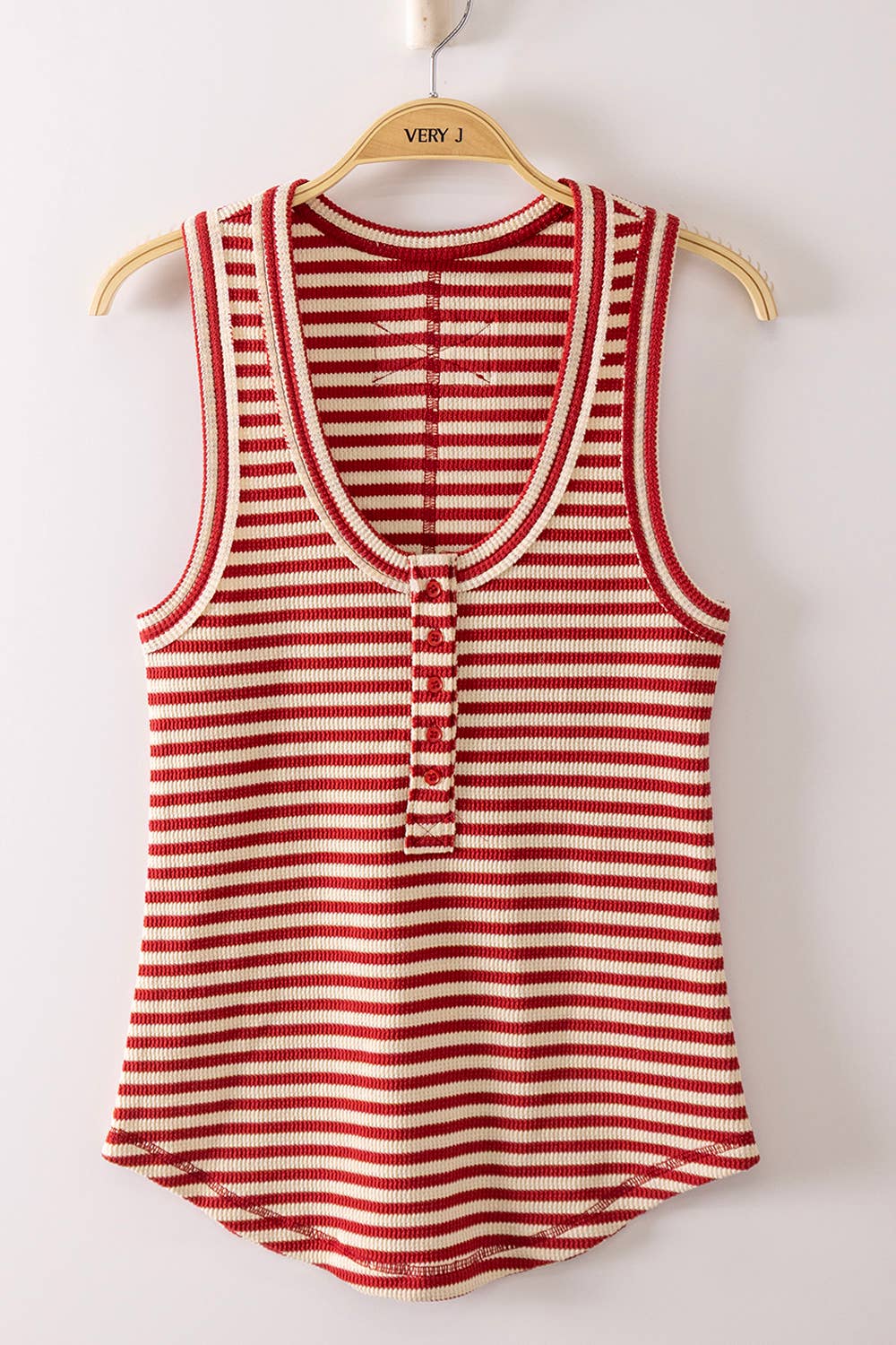 Striped Button Down Fitted Knit Tank Top: RED STRIPE