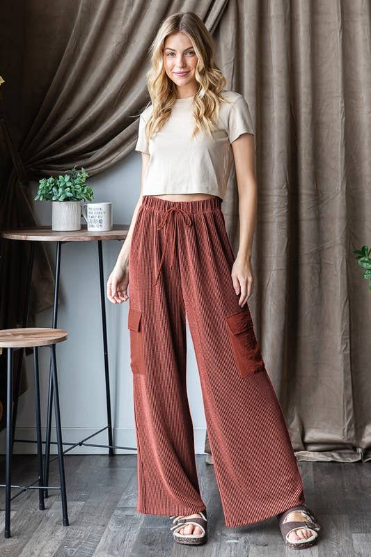 SOLID URBAN RIBBED CASUAL PANTS