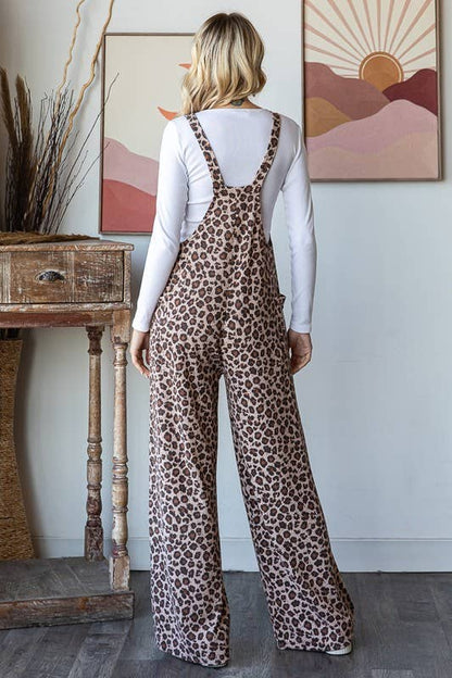 ANIMAL PRINT OVERALL JUMPSUIT