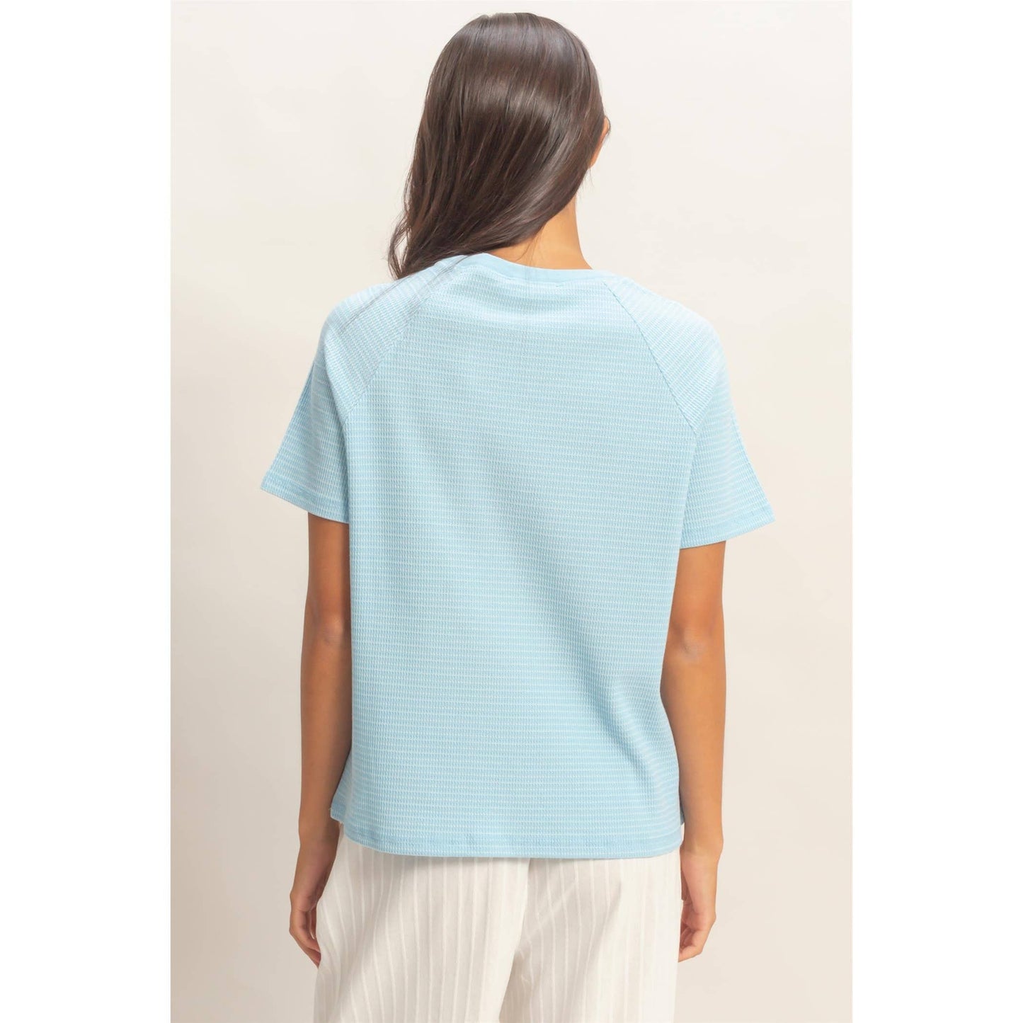 Textured Striped Raglan Sleeve Tee: BABY BLUE