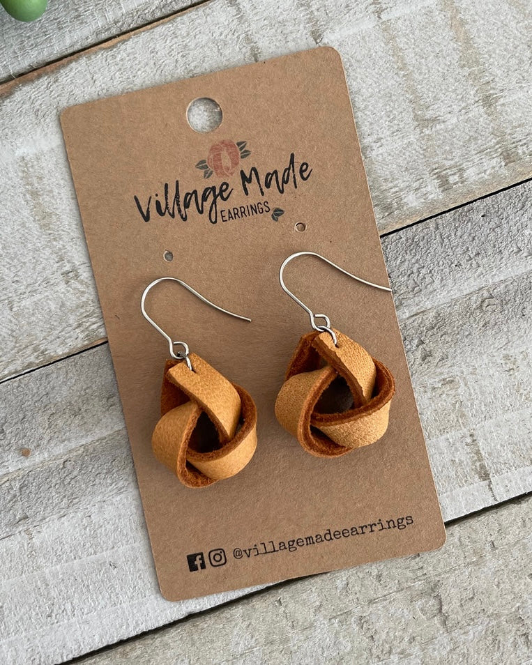 Mini Nova Knot Earring