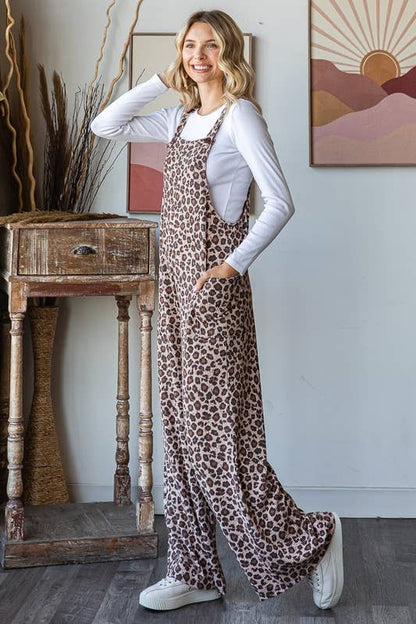 ANIMAL PRINT OVERALL JUMPSUIT