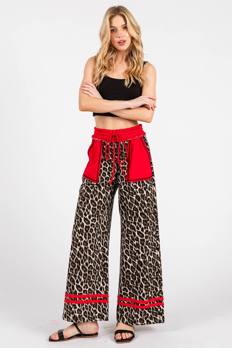 LEOPARD PRINT TERRY WIDE LEG PANTS