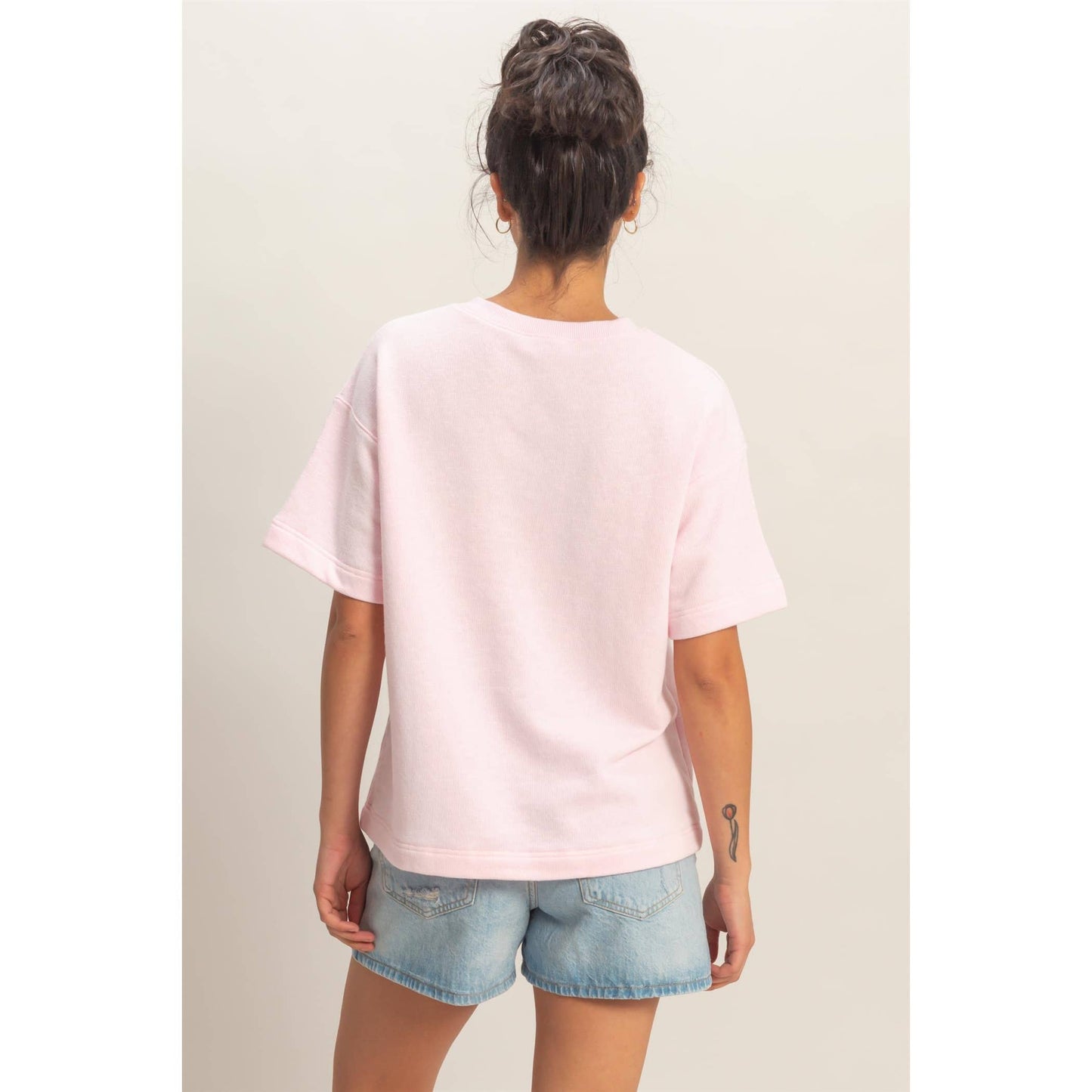 Crew Neck Short Sleeve Top: SOFT PINK