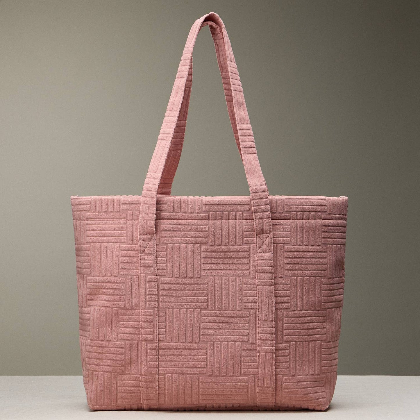 Quilted Tote Bag with Woven Texture: Pink