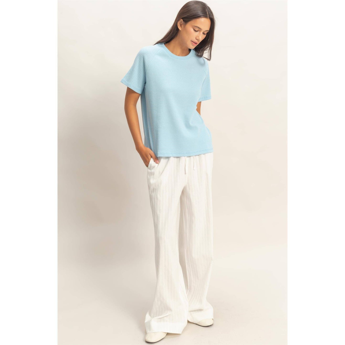 Textured Striped Raglan Sleeve Tee: BABY BLUE