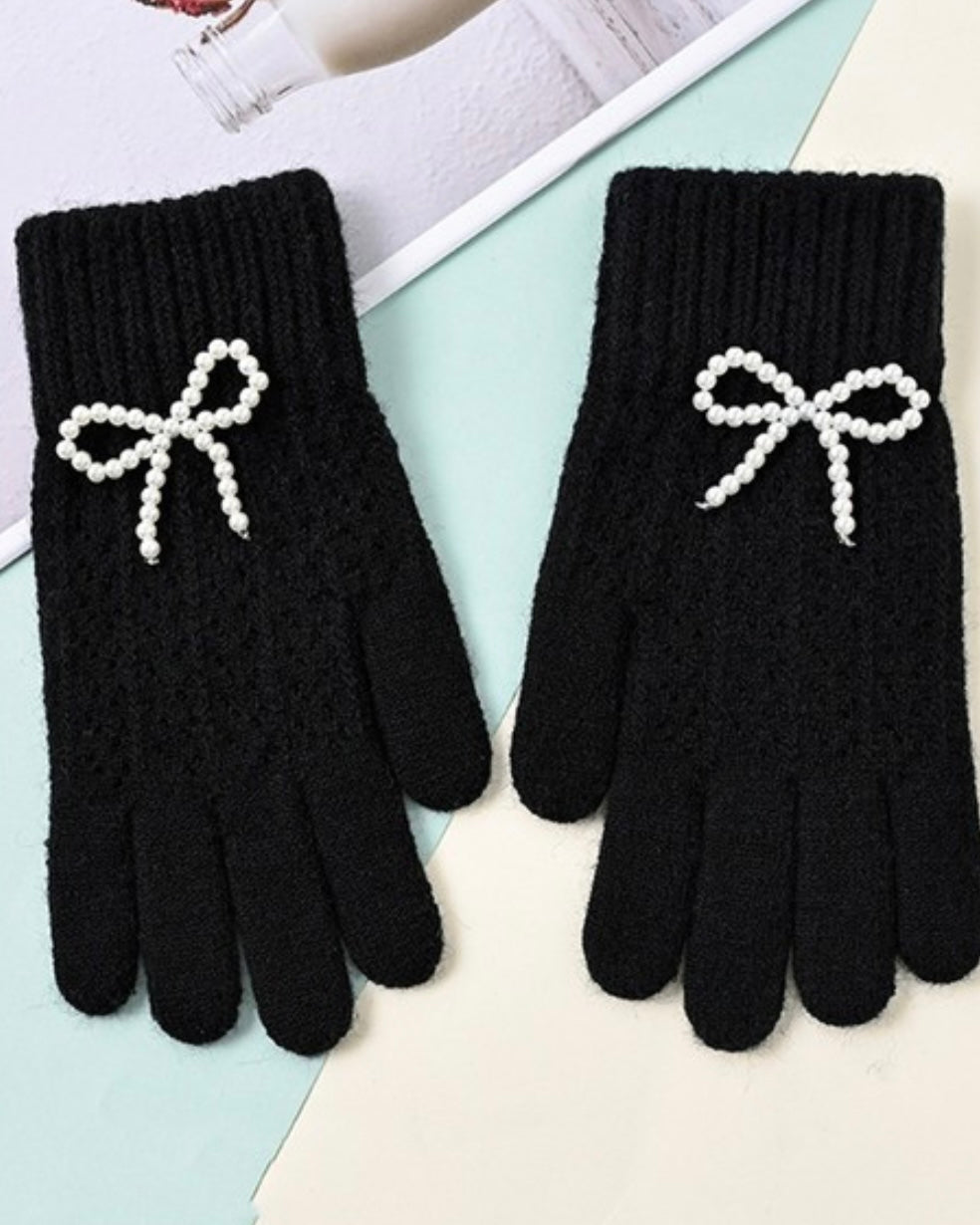 Pearl Bow Gloves