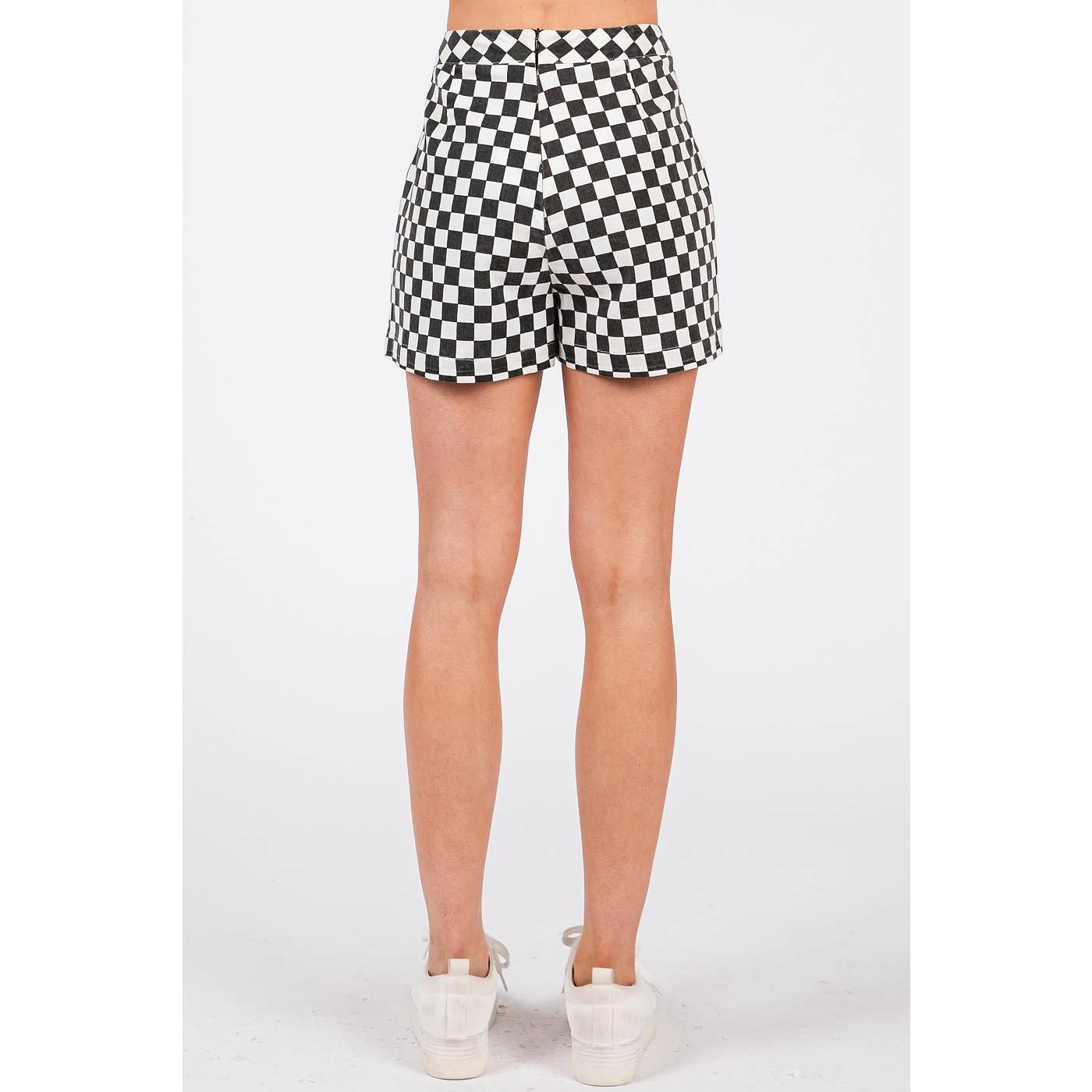 GAME DAY CHECKERED WRAP FRONT SKORT