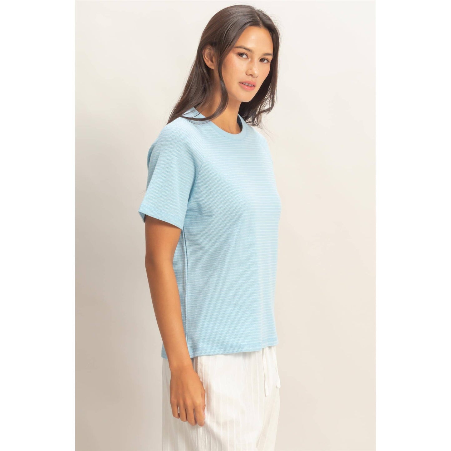 Textured Striped Raglan Sleeve Tee: BABY BLUE