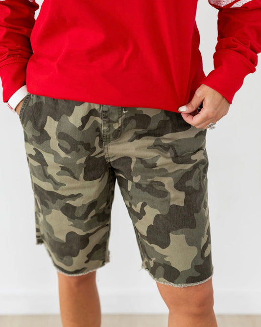 Elastic Waist Camo Bermuda Short