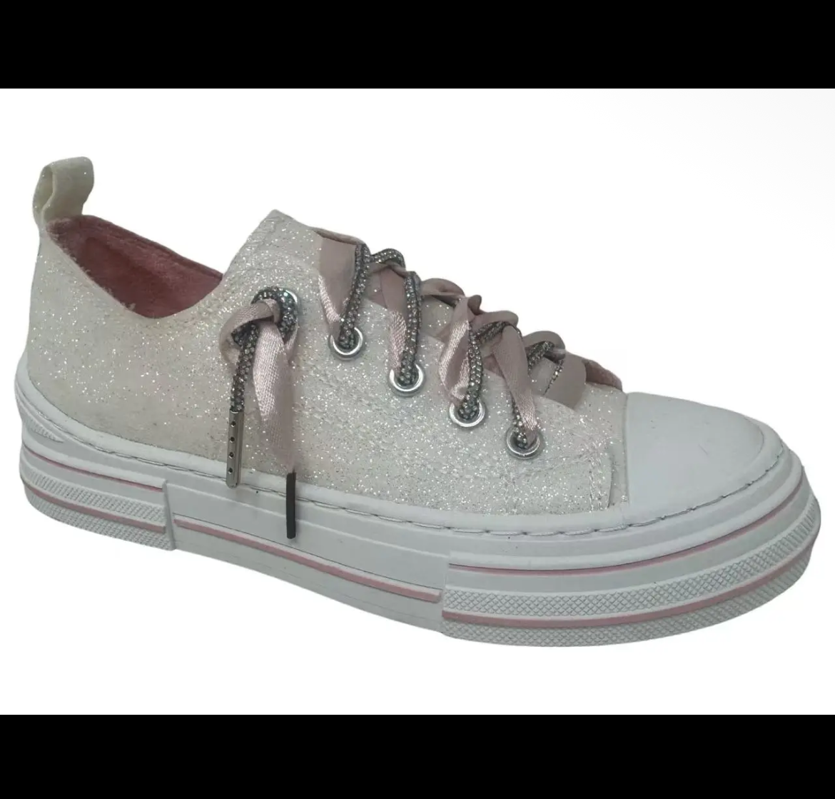 Aman Sneaker: Breast Cancer Awareness Limited Edition