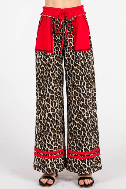 LEOPARD PRINT TERRY WIDE LEG PANTS