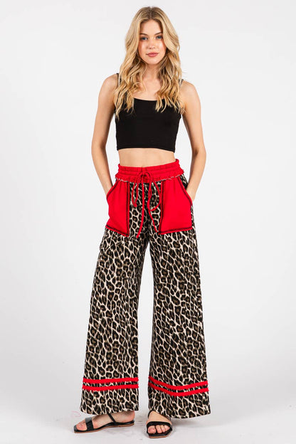LEOPARD PRINT TERRY WIDE LEG PANTS