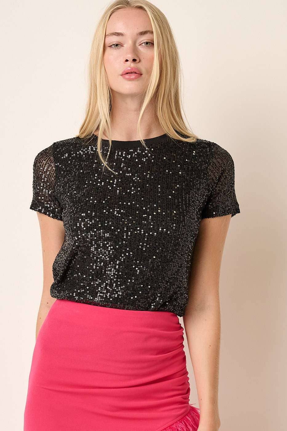 SEQUIN SHORT SLEEVE KNIT TOP