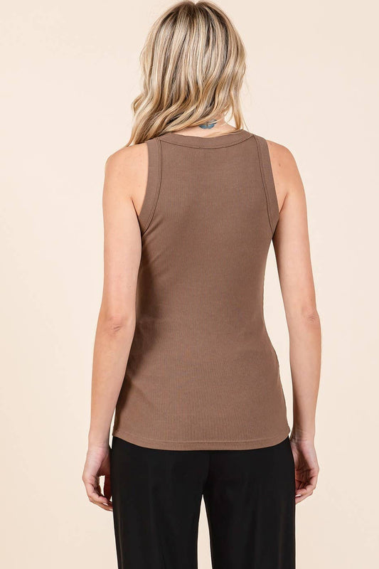 RIB KNIT ROUND NECK TANK: MOCHA