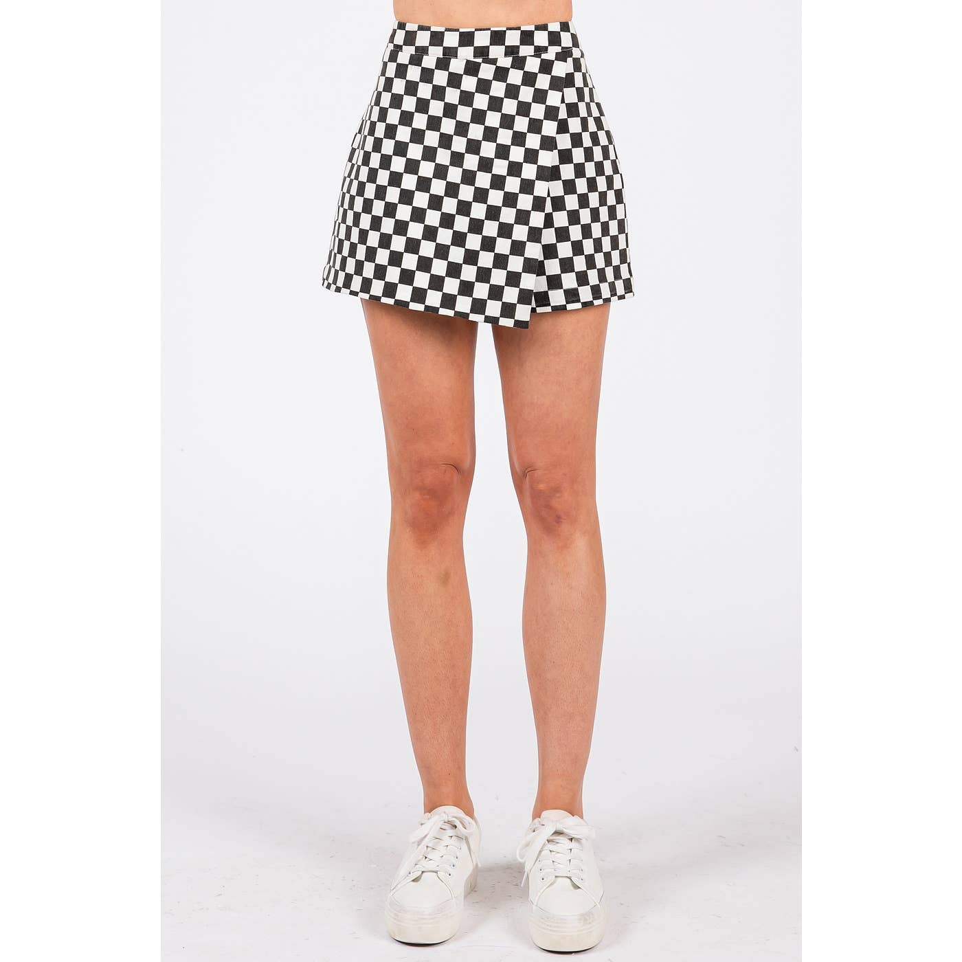 GAME DAY CHECKERED WRAP FRONT SKORT