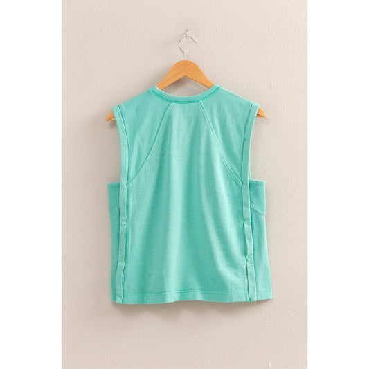 Round Neck Sleeveless Top: TURQUOISE