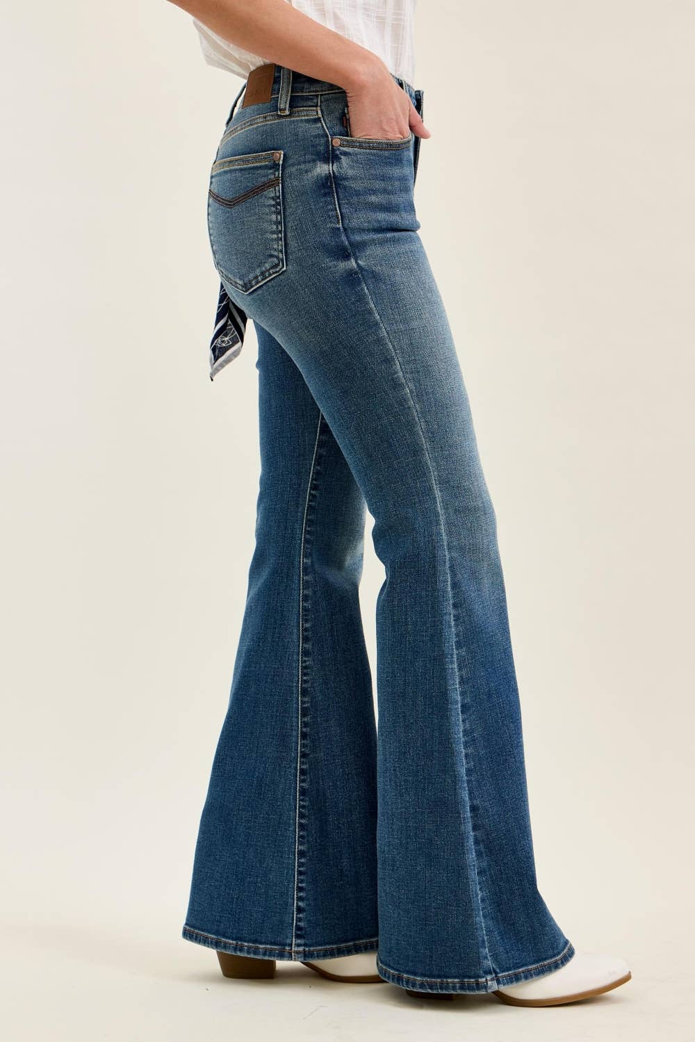 MR Jaqueline Flare w/ Needle Back Pkts + Bandana Loop