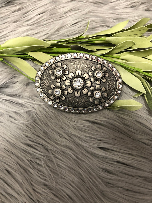 Oval Rhinestone Outlined